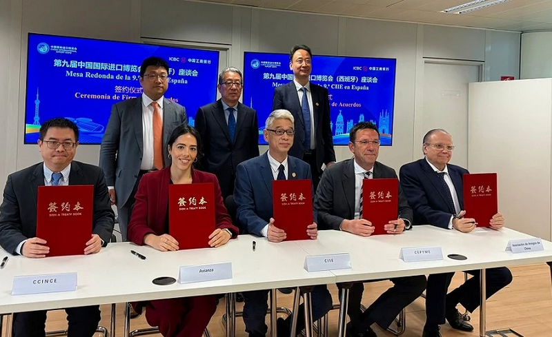 Sector avícola de España formaliza alianza con importante feria comercial de China para ampliar su presencia en el mercado asiático