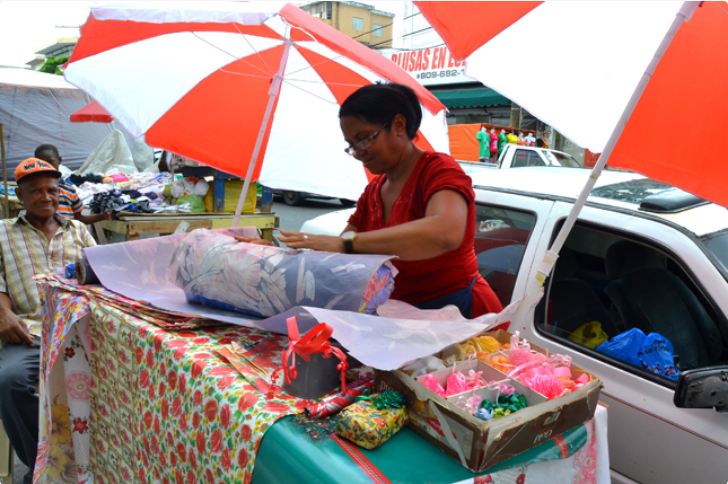 Fundéu Guzmán Ariza ofrece orientación lingüística para celebrar el Día de las Madres en República Dominicana