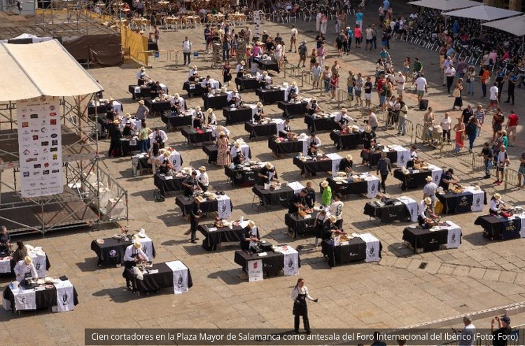Salamanca realiza encuentro de cortadores de jamón como apertura del Foro Internacional del Ibérico