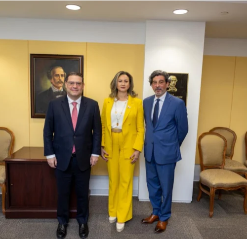 República Dominicana es elegida para programa piloto de inteligencia artificial dirigido a pequeñas y medianas empresas
