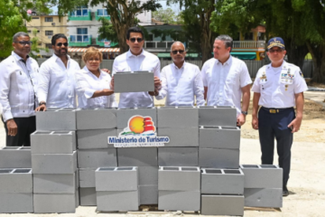 RD$381 millones: el gobierno apuesta por la transformación del malecón de Boca Chica